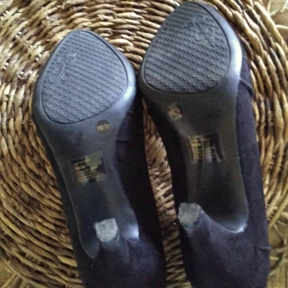 Jessica Simpson heels - Picture 7 of 8